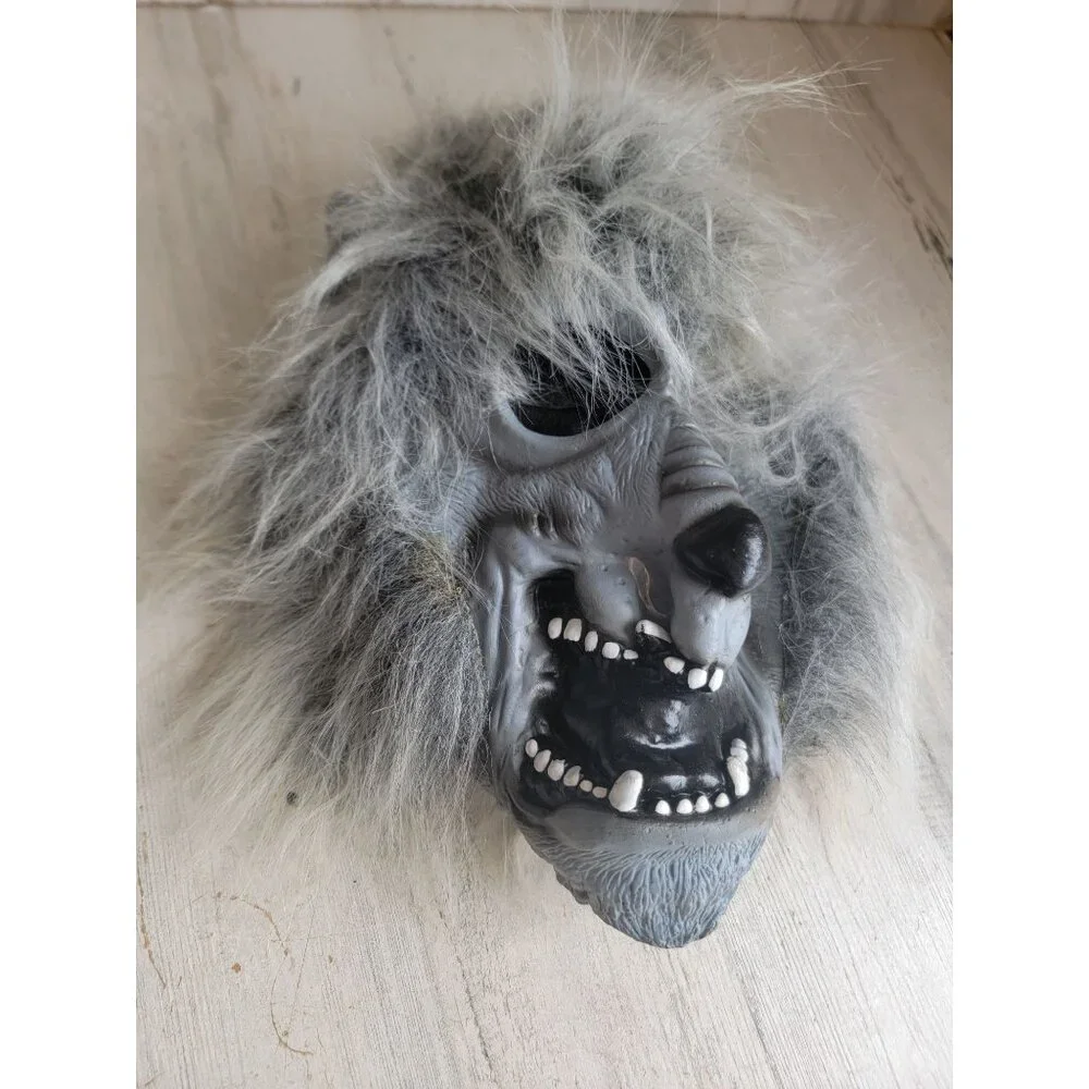 Werewolf mask fun world Easter unlimited Halloween costume vintage‎
